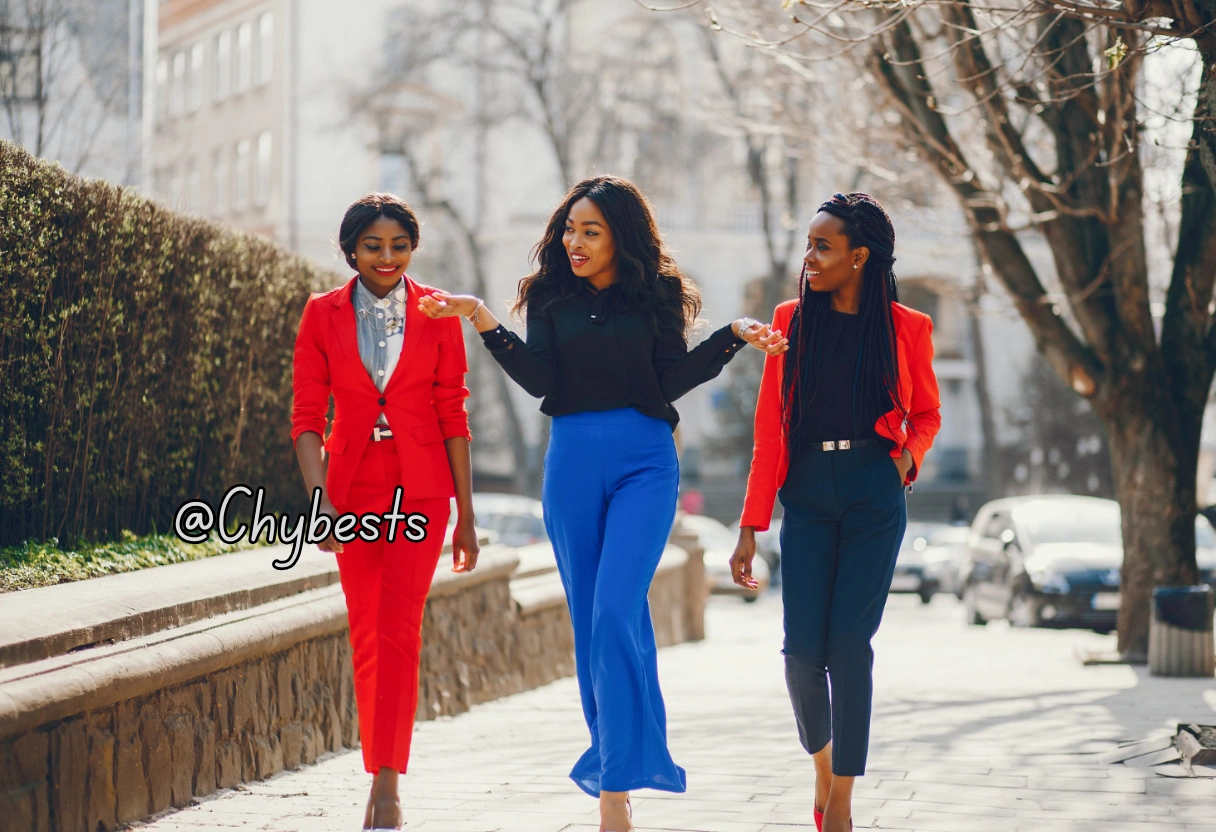 What Styles Suit Tall Women in the UK?
