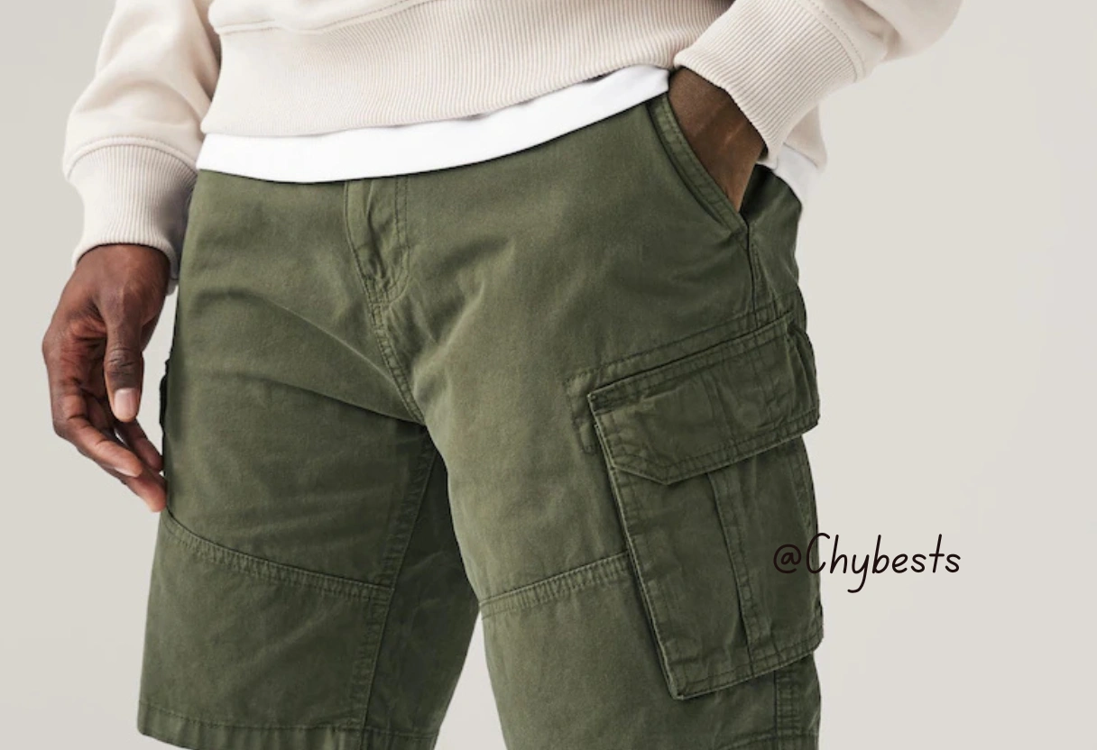 Are Cargo Shorts Fashionable for Alt Clothing?