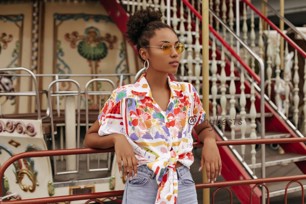 How to Tie an Oversized Blouse