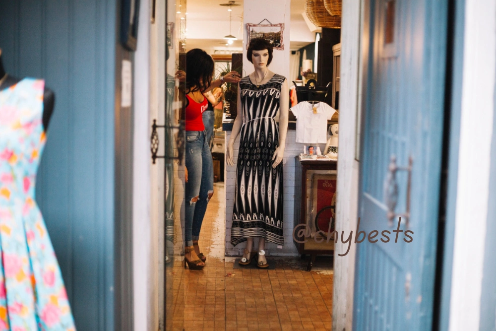 Best Fashion Shops to buy Vintage Clothing