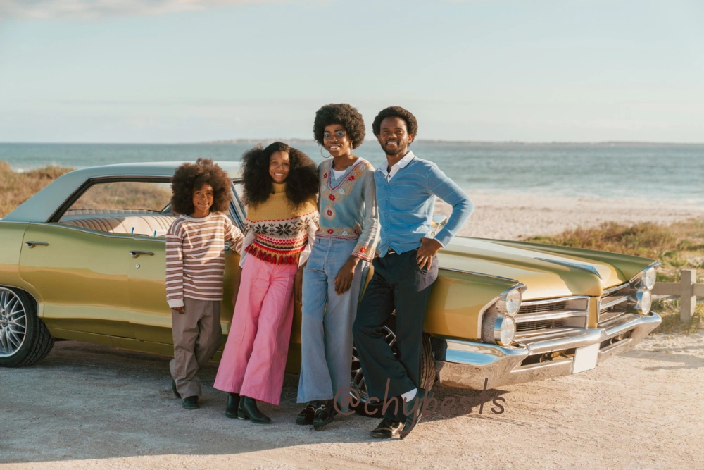 How can I Style Vintage Clothes?