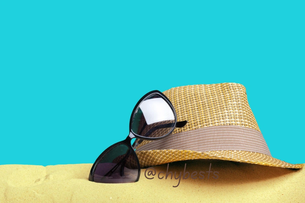 What are the Must Have Summer Accessories?