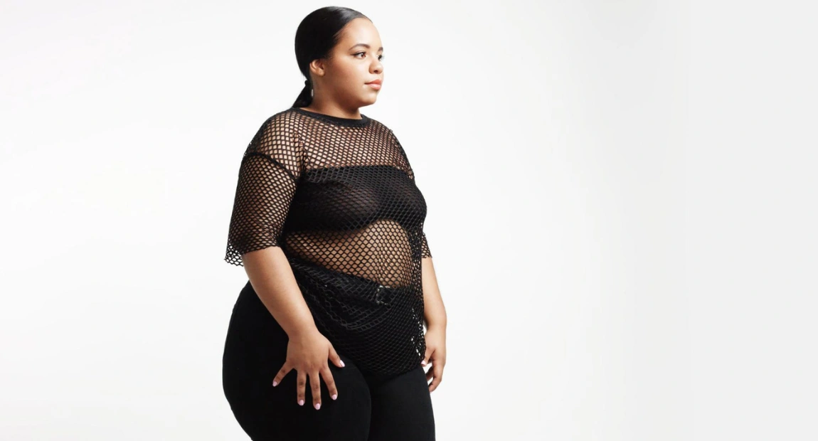 How to Style Sheer Tops for Curvy Body Types in Nigeria