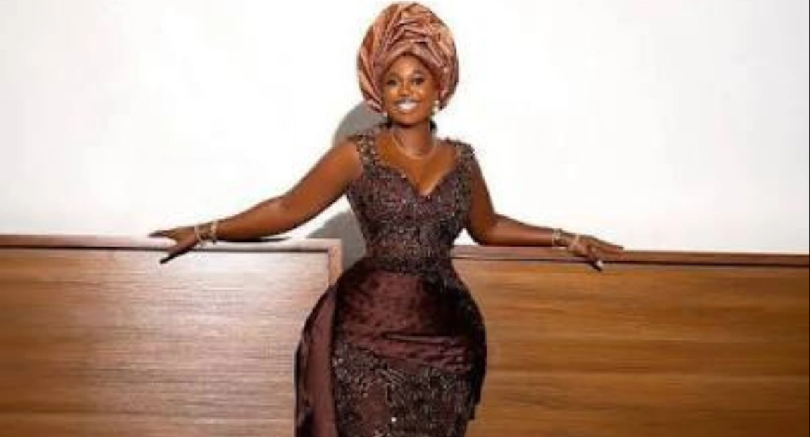 How to Layer Organza and Lace for Sophisticated Owambe Reception Dresses